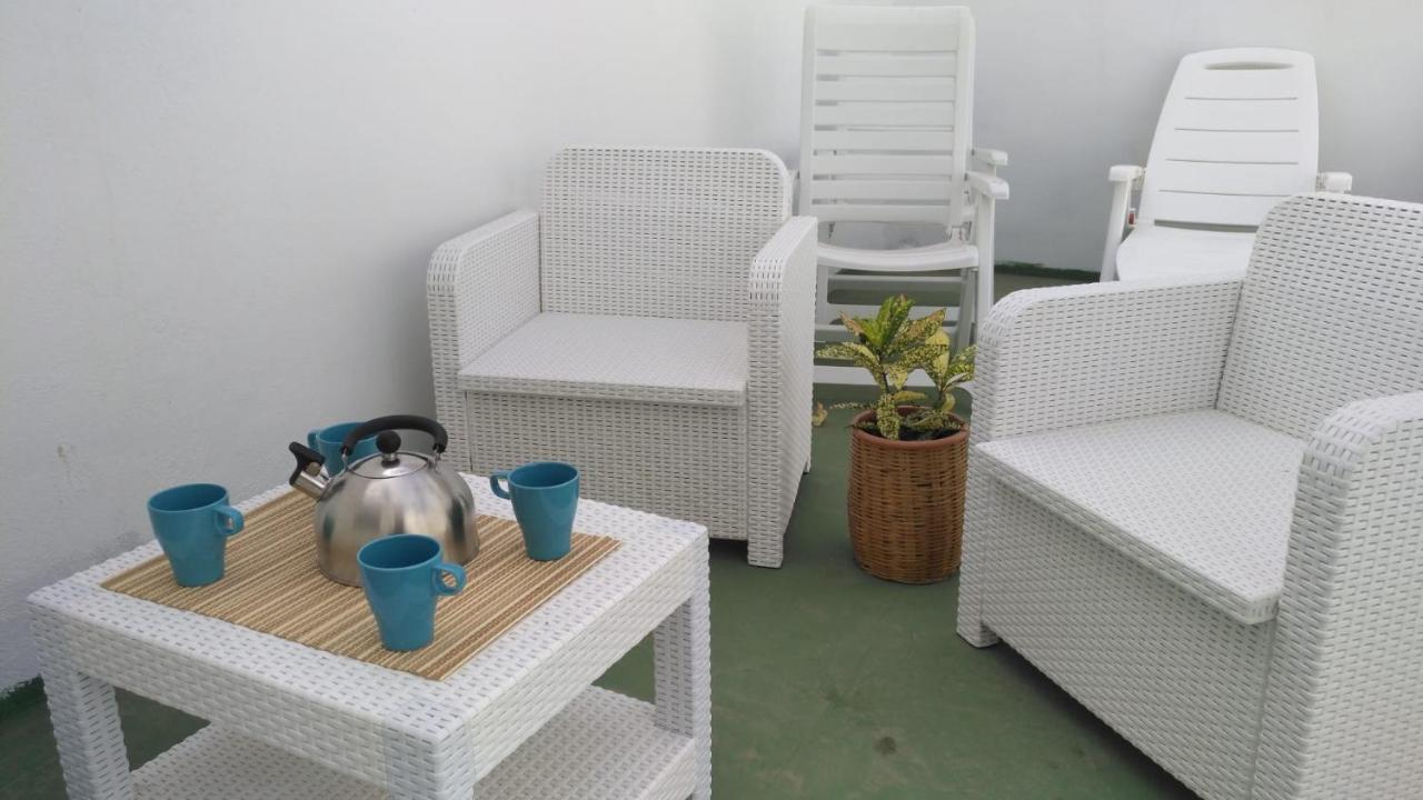 Apartment With Terrace مْبيسينداريو المظهر الخارجي الصورة